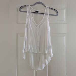Sparkle & Fade White Button-Front Tank Top